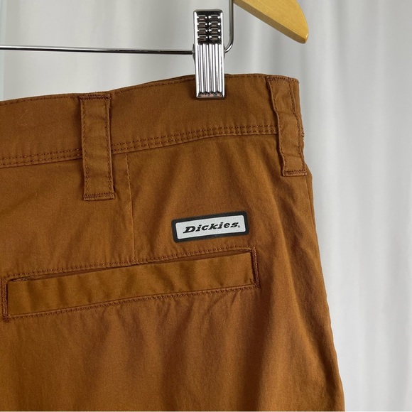 Dickies Temp iQ Men's 36 Flat Front Shorts Outdoor Hiking Camel Active Workwear - Picture 3 of 7